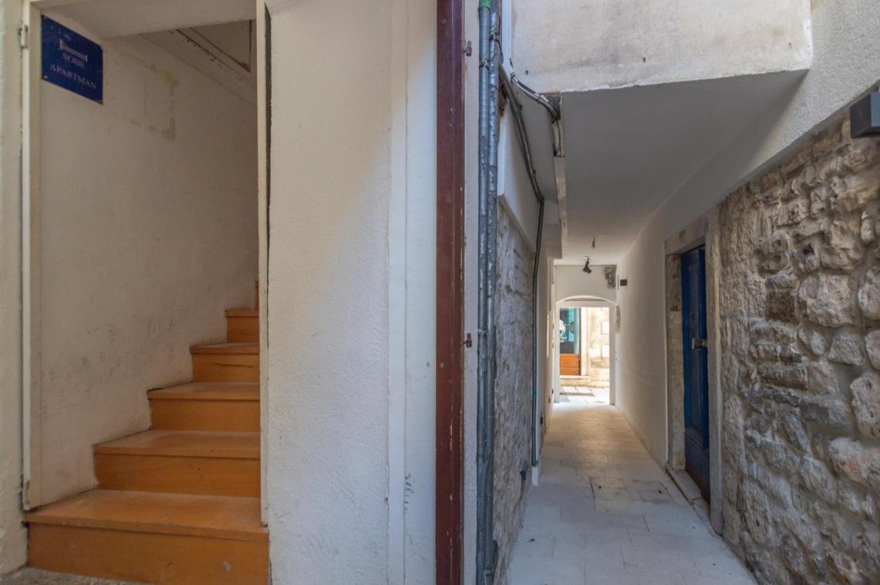 Camenno Apartments-The Heart Of Diocletian'S Palace-Open All Winter! Split Eksteriør bilde