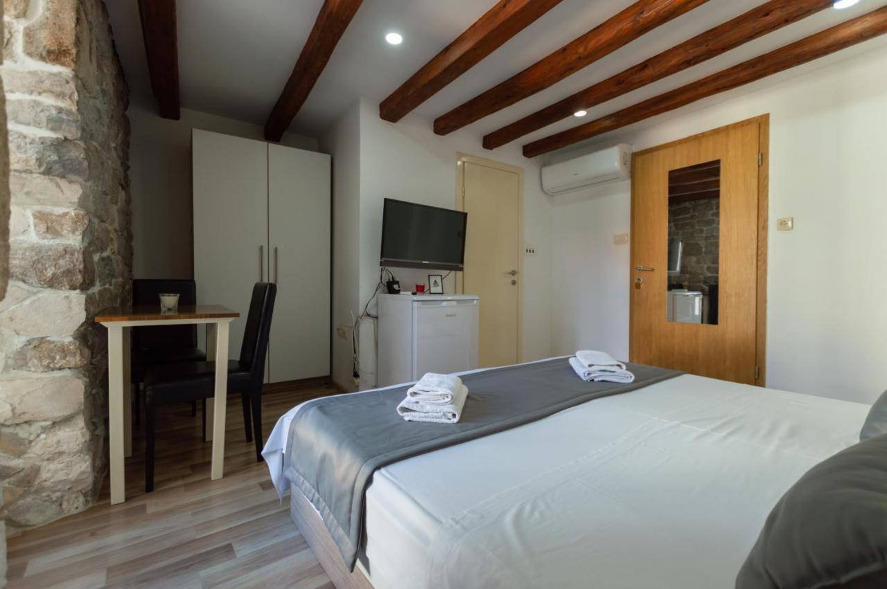 Camenno Apartments-The Heart Of Diocletian'S Palace-Open All Winter! Split Eksteriør bilde