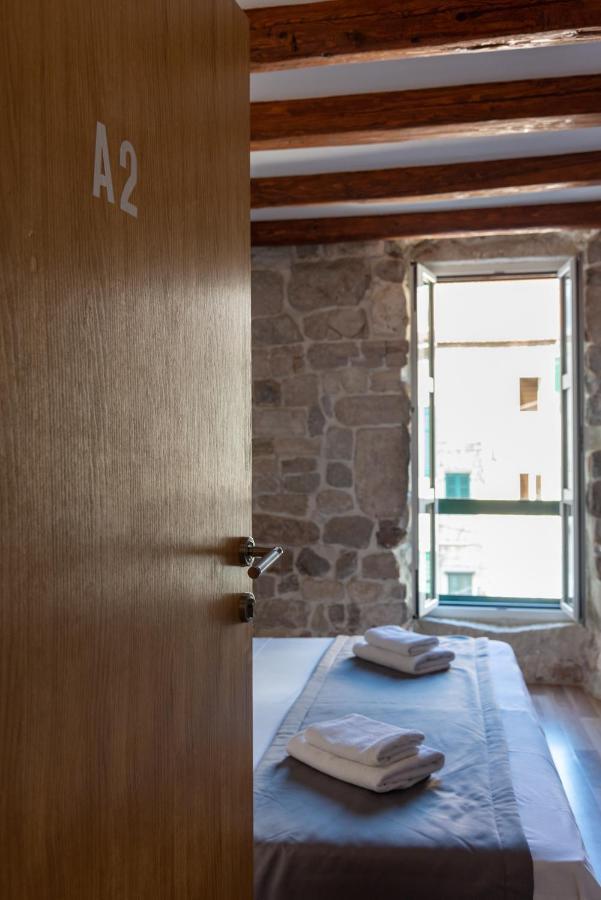 Camenno Apartments-The Heart Of Diocletian'S Palace-Open All Winter! Split Eksteriør bilde